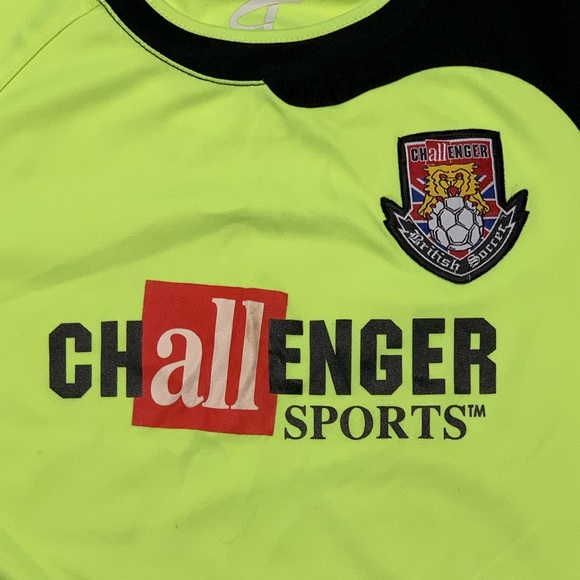 Challenger British Soccer youth jersey small S highlighter yellow black white - Picture 3 of 7